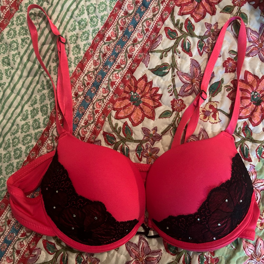 Padded push up bra
